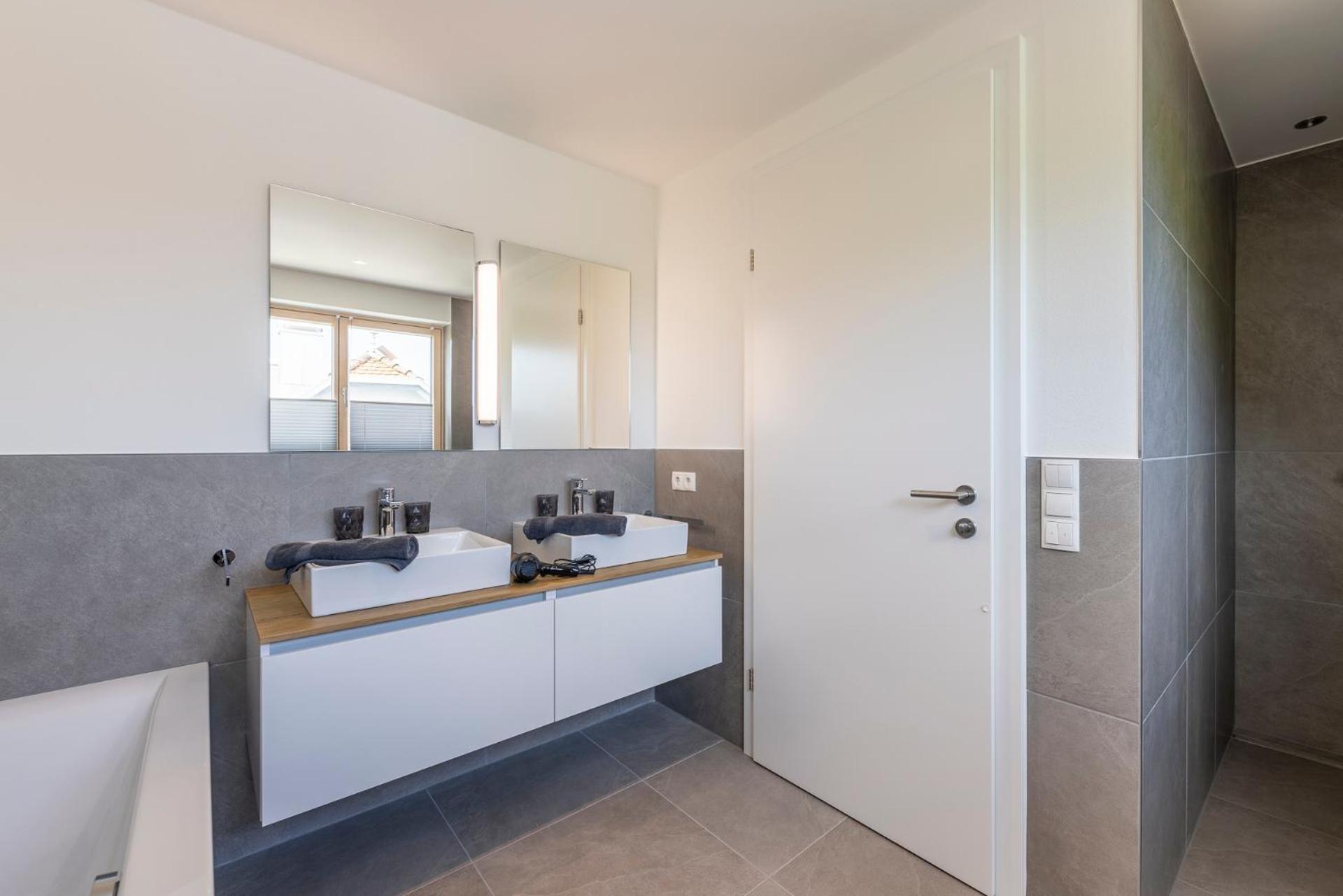 Bodensee Bergblick Suite Lochau Exterior foto
